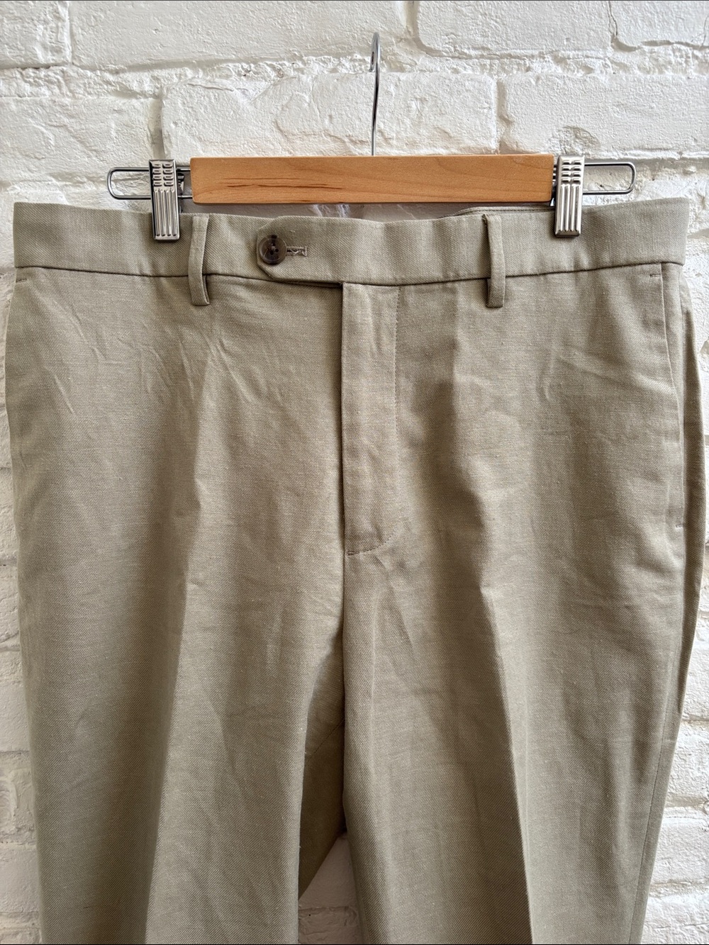 Banana Republic tailored fit cotton/linen trousers - Picture 2 of 5
